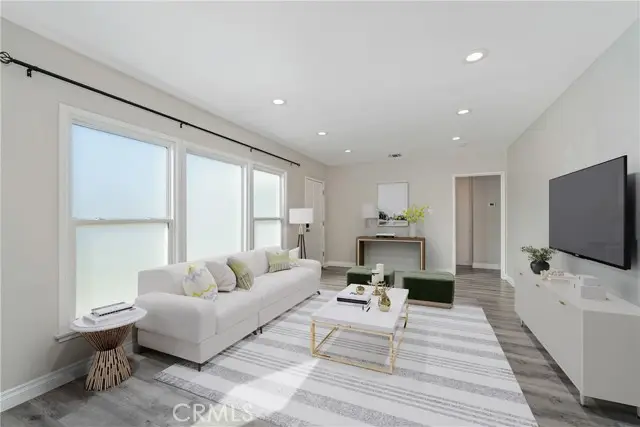 2320 Rochelle Ave, Monrovia, CA 91016 - Image #2