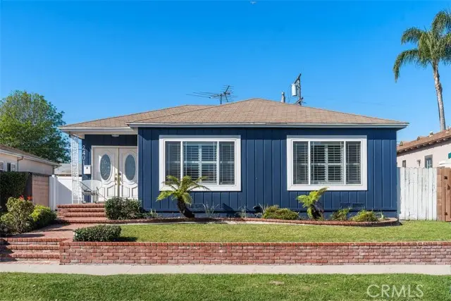 2401 Roswell Avenue, Long Beach, CA 90815 - #2