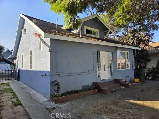 1210 42 Place, Los Angeles, CA 90011 - #3