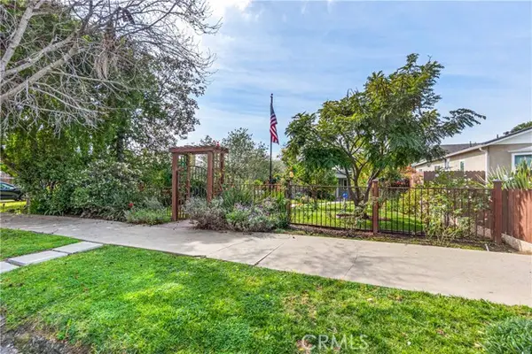 3591 Grand View, Los Angeles, CA 90066
