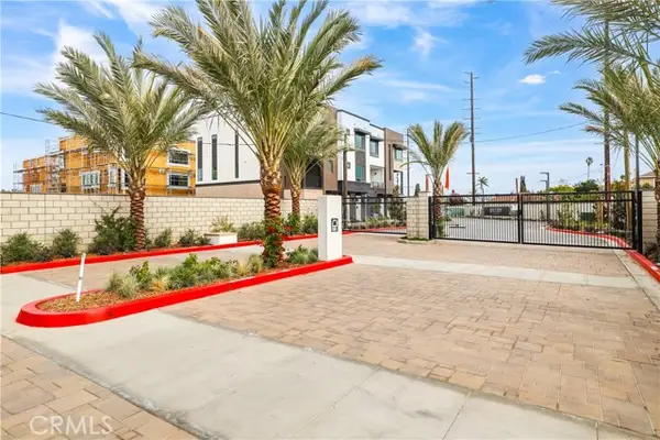 31 Bigsby Drive, Stanton, CA 90680