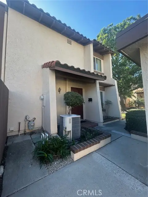 5640 E Plaza De Amantes, Anaheim, CA 92807 - #1