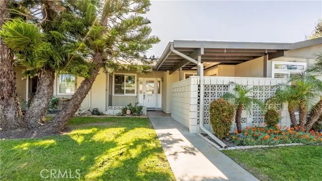 1880 St John Rd Mut 15, 33b, Seal Beach, CA 90740 - #2