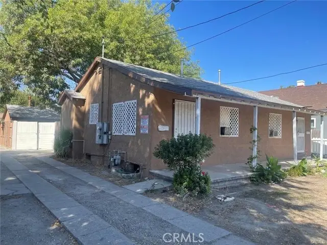 1064 Acacia Avenue, San Bernardino, CA 92410 - #2