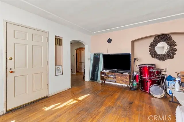 10001 Bowman Avenue, South Gate, CA 90280 - #3