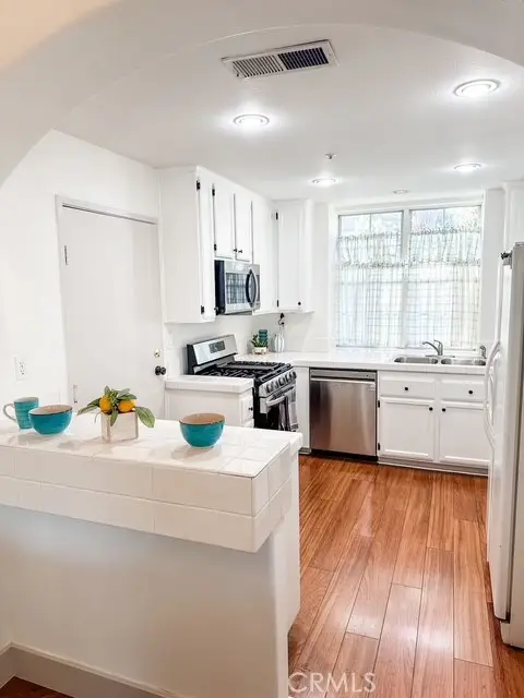 13440 Savanna, Tustin, CA 92782 - #3