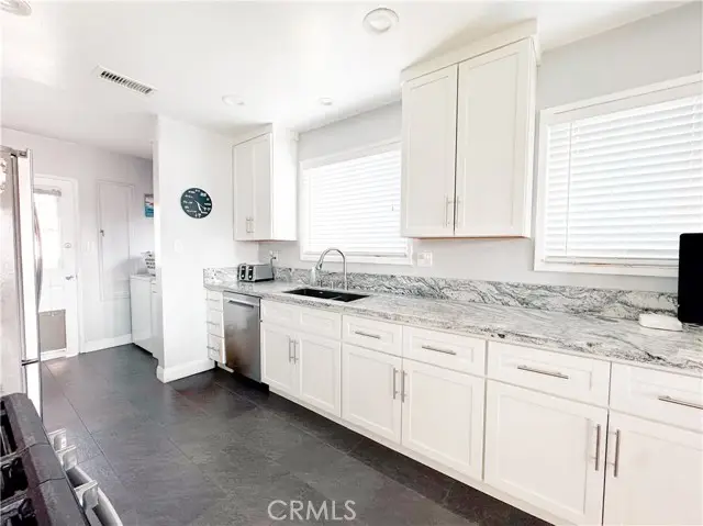 4344 Nipomo, Lakewood, CA 90713 - #3