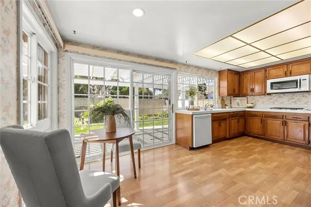 11335 Culebra, Cypress, CA 90630 - #3