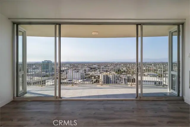 700 E Ocean Boulevard #3102, Long Beach, CA 90802 - #2