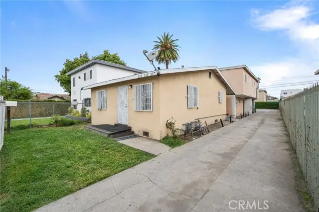 213 E 87th Pl, Los Angeles, CA 90003 - #2