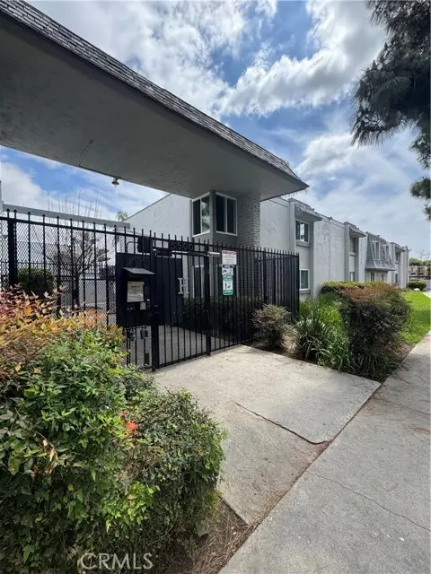 5500 Ackerfield #309, Long Beach, CA 90805 - #1