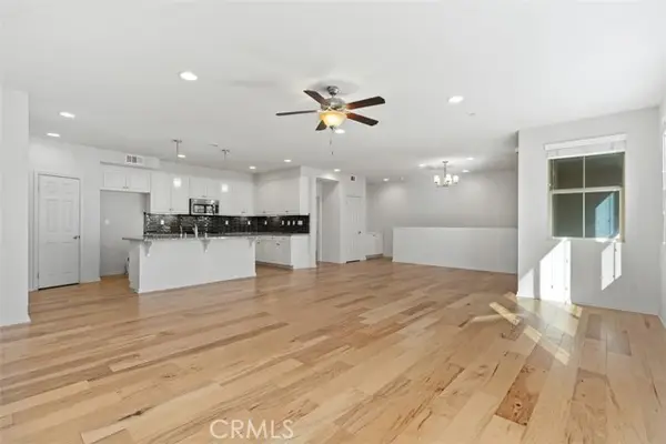 1370 Clementine Way, Fullerton, CA 92833