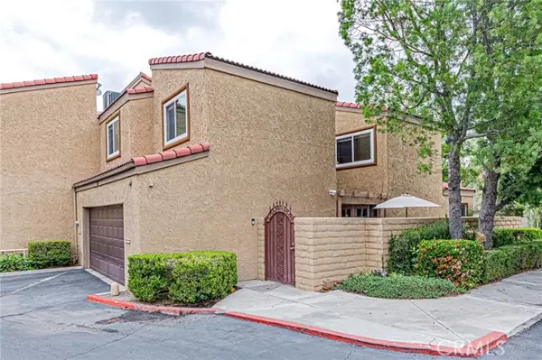 2758 Via Hacienda #98, Fullerton, CA 92835