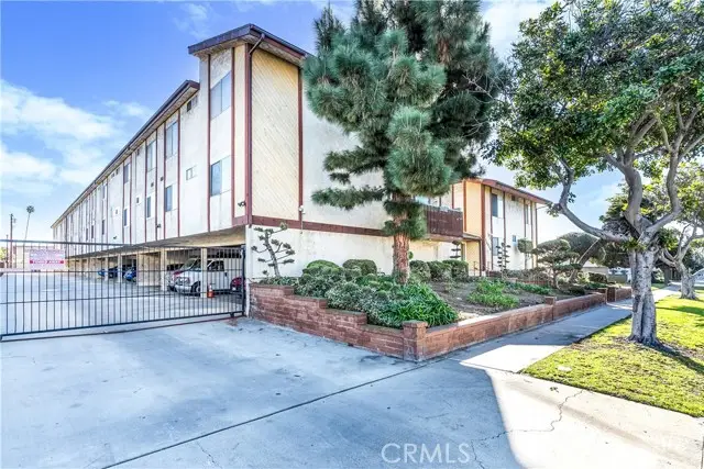 15214 S Raymond Avenue #111, Gardena, CA 90247 - #2