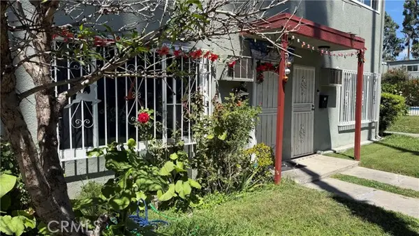 2101 S Pacific, Santa Ana, CA 92704
