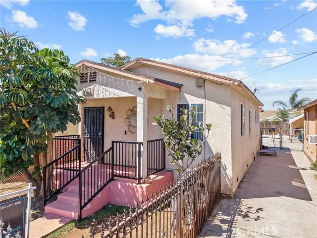 225 S Kern Avenue, Los Angeles, CA 90022 - #2