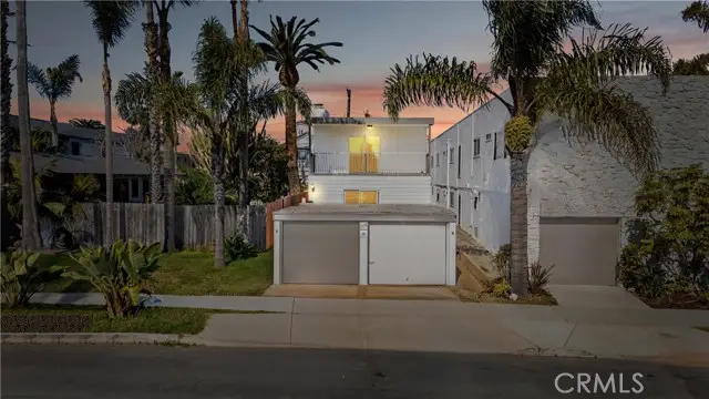 319 14th Street, Huntington Beach, CA 92648 - Image #2