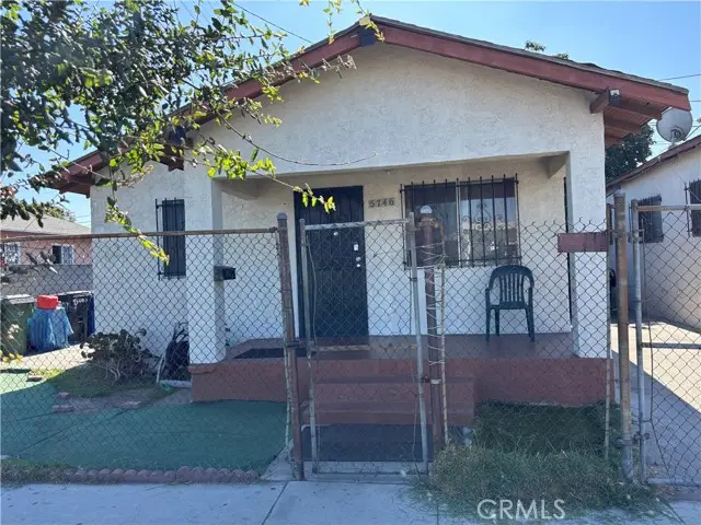 5746 Holmes Avenue, Los Angeles, CA 90058 - Image #3