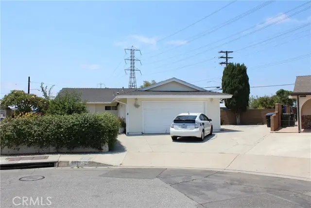 6919 Pioneer Boulevard, Whittier, CA 90606 - Image #1