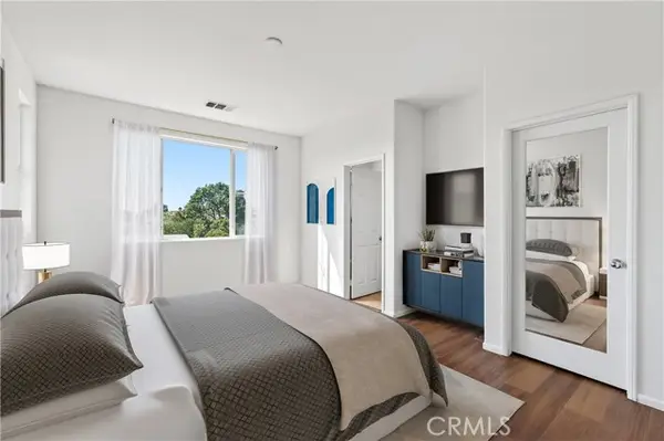 229 E 220th Street, Carson, CA 90745