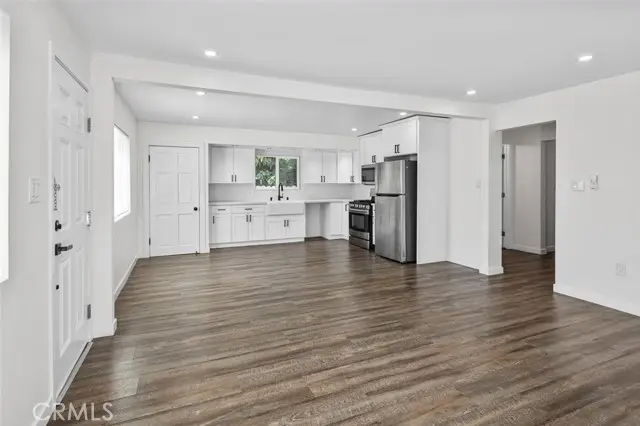 9045 Algeroma Street, Bellflower, CA 90706 - Image #2