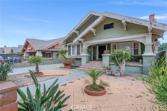 1021 W 48th, Los Angeles, CA 90037 - Image #2