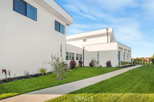 4415 Parkview, Lakewood, CA 90712 - Image #3
