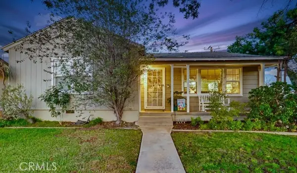 4702 Castana, Lakewood, CA 90712