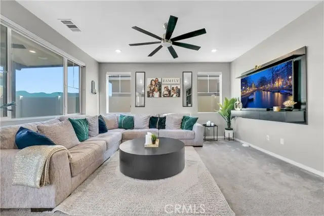 2493 Gunner Ridge Way, Rialto, CA 92377 - #1