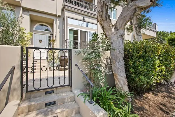 19355 Maidstone, Huntington Beach, CA 92648