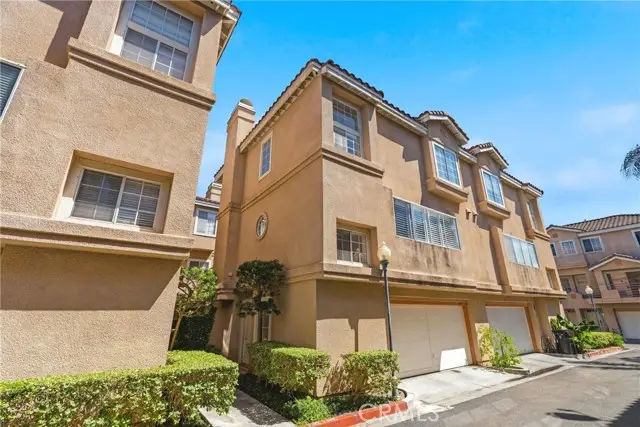 14075 Lemoli, Hawthorne, CA 90250 - #1