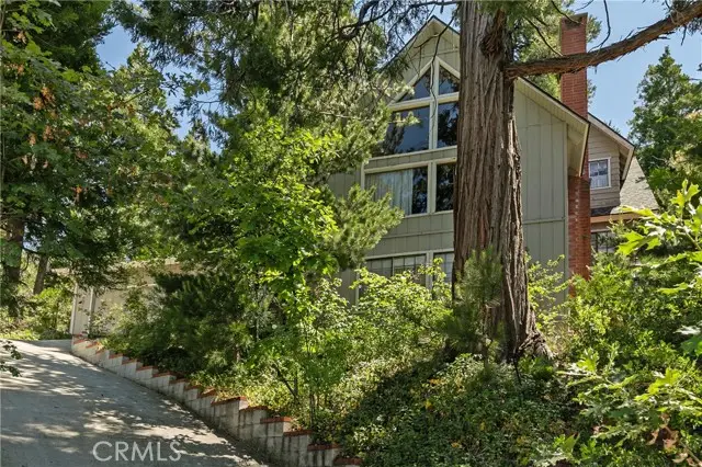 329 Grass Valley Road, Lake Arrowhead, CA 92352 - #1