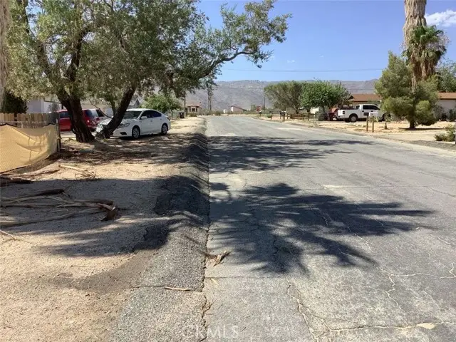 5645 Cahuilla Avenue, Twentynine Palms, CA 92277 - #3