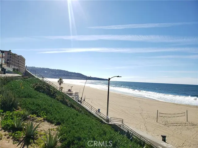 625 Esplanade #4, Redondo Beach, CA 90277 - Image #2
