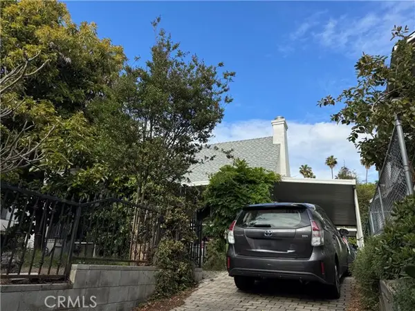 914 Irolo Street, Los Angeles, CA 90006