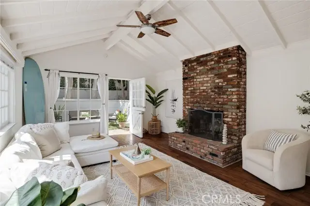 525 Manhattan Beach Blvd, Manhattan Beach, CA 90266 - Image #1