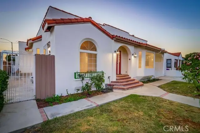 3403 Falcon Avenue, Long Beach, CA 90807 - Image #2