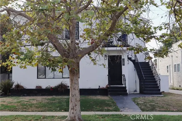 1247 S Sycamore Avenue, Los Angeles, CA 90019 - Image #1