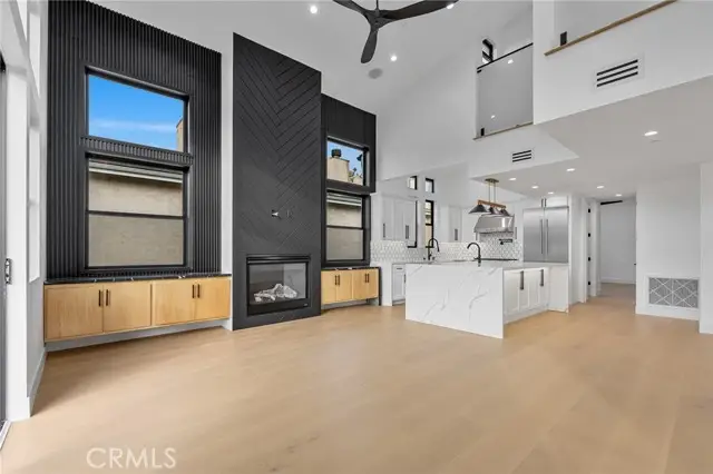 110 S Irena Avenue #A, Redondo Beach, CA 90277 - Image #2