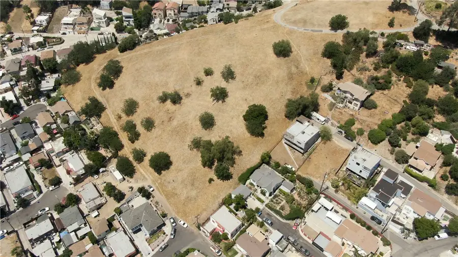 2721 N Onyxdr, Los Angeles, CA 90032 - Image #2