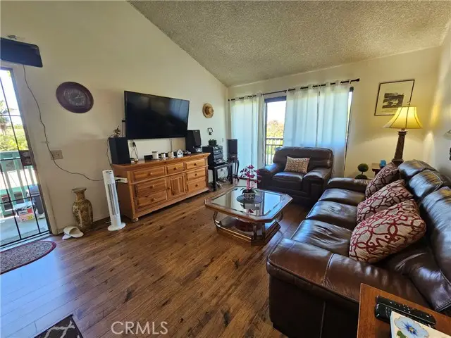 20545 S Vermont Avenue #2, Torrance, CA 90502 - Image #3