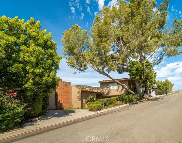 1387 Casiano, Los Angeles, CA 90049