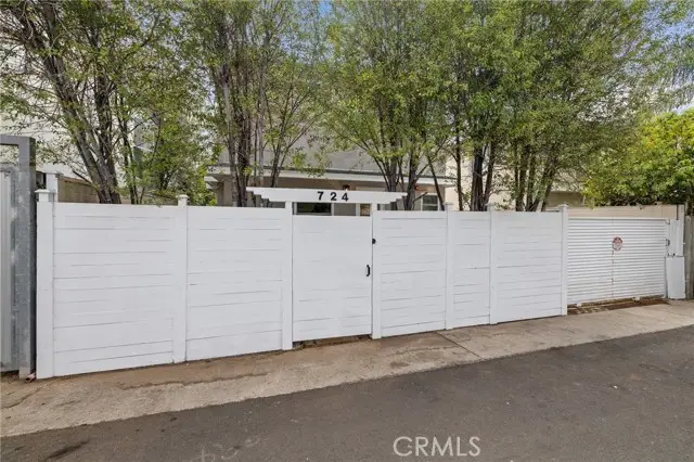 724 San Miguel Avenue, Venice, CA 90291 - Image #2