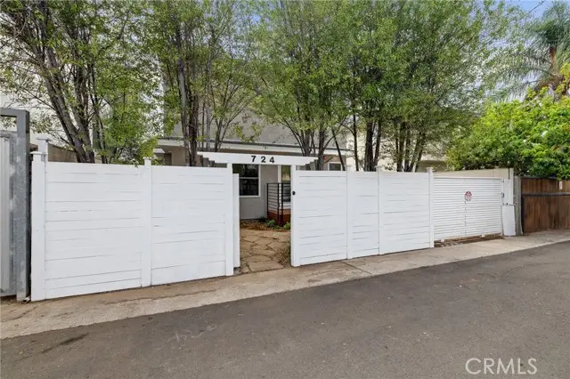 724 San Miguel Avenue, Venice, CA 90291 - Image #3