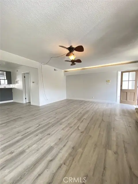 11537 Birch Ave, Hawthorne, CA 90250 - Image #2