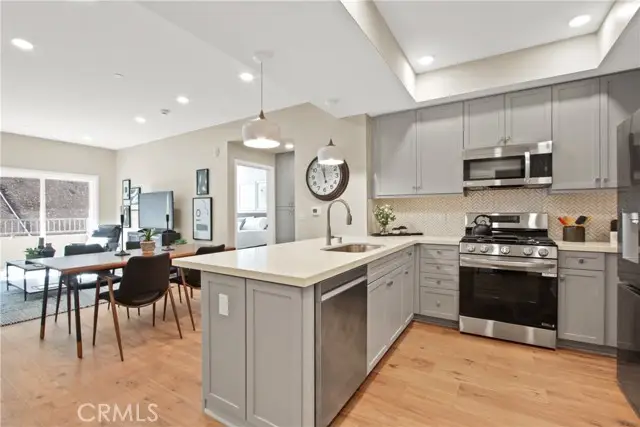 927 Deep Valley Drive #112, Rolling Hills Estates, CA 90274 - Image #1