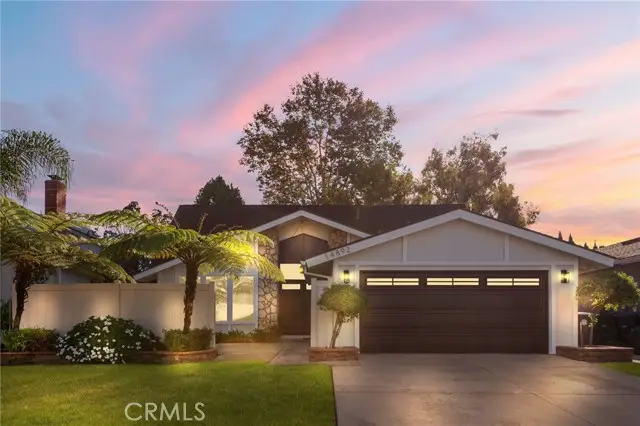 14892 Foxcroft, Tustin, CA 92780 - Image #1