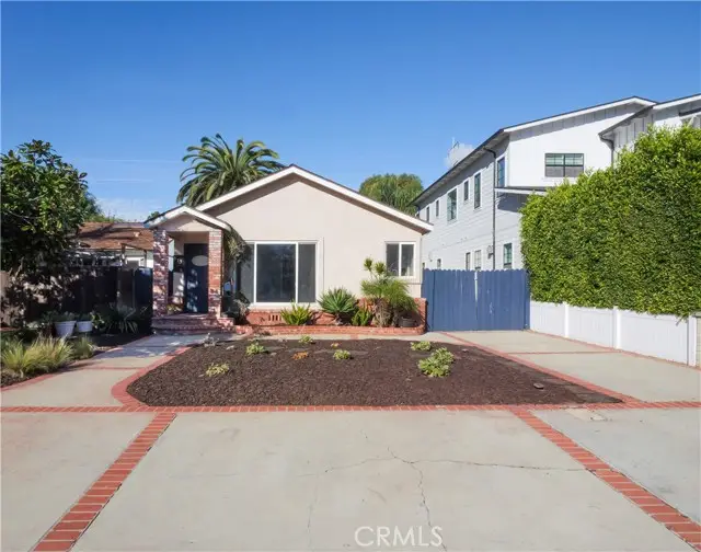 613 36th, Manhattan Beach, CA 90266 - Image #1
