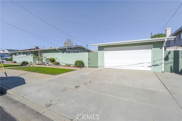 2107 W 176th Street, Torrance, CA 90504 - Image #2