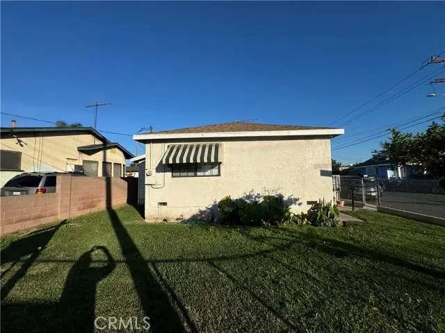 13942 Anderson, Paramount, CA 90723 - Image #3